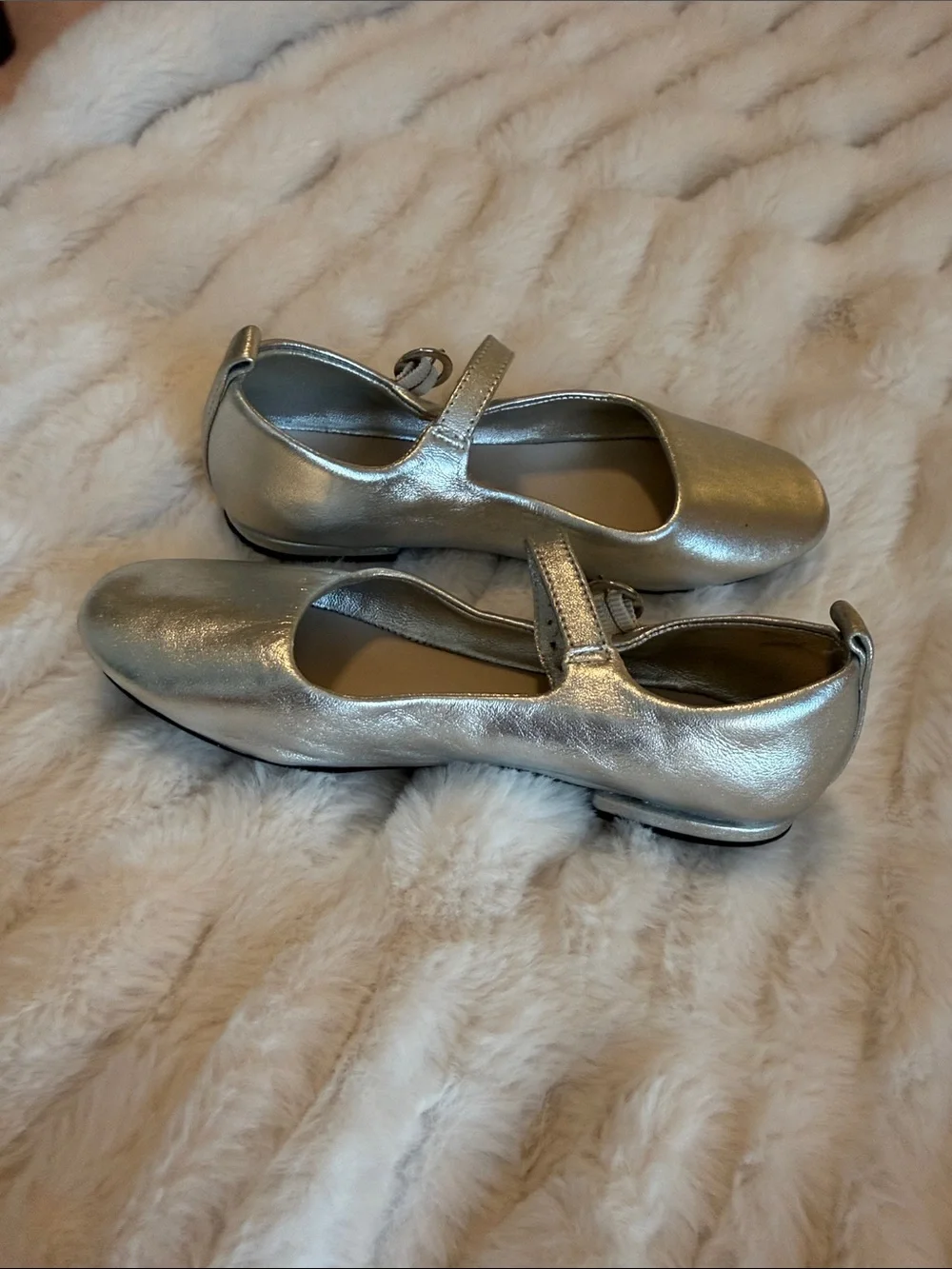 Zara metallic mary